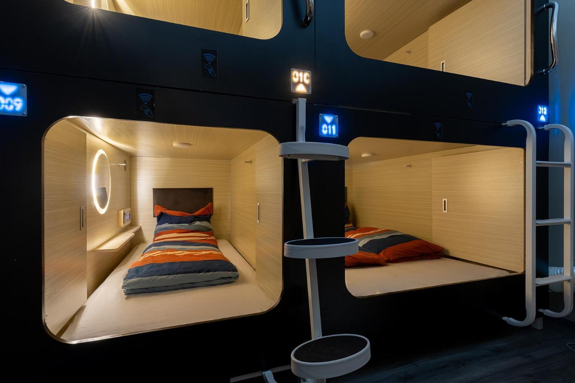Mue Cubes - Capsule Hotel Basel Exterior foto